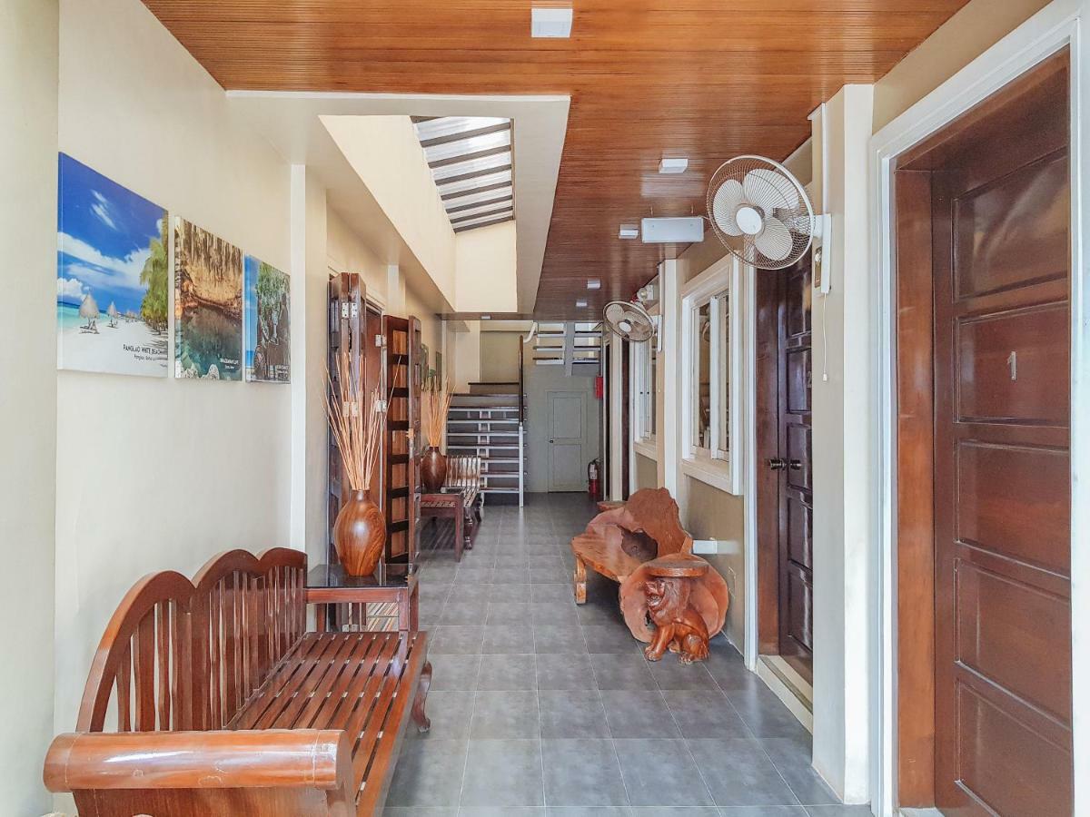 Reddoorz @ Caimito Drive Dampas Hotel Tagbilaran City Exterior photo